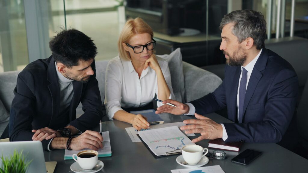 How to Adjust Your Management Communication Style Based On an Employee’s DISC Assessment